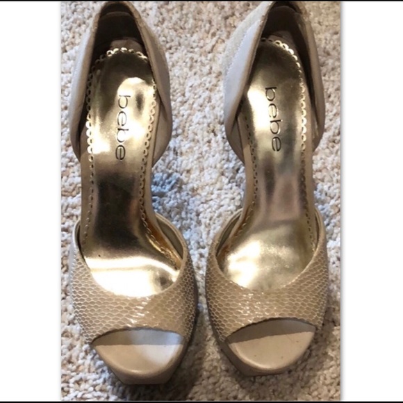 BEBE NUDE LEATHER SNAKESKIN HEEL - Picture 3 of 8